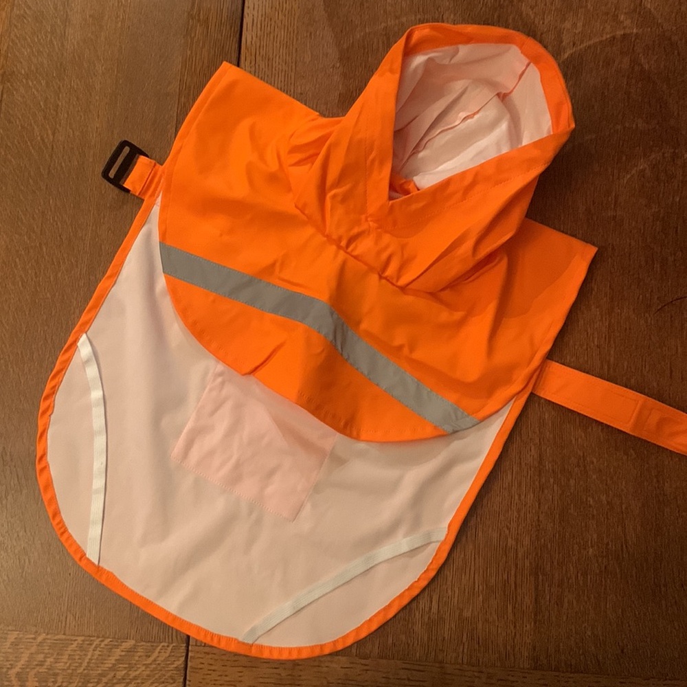 Stylish Parisian Pet Dog Rain Coat with Reflective Bands for Visibility - Picture 3 of 7